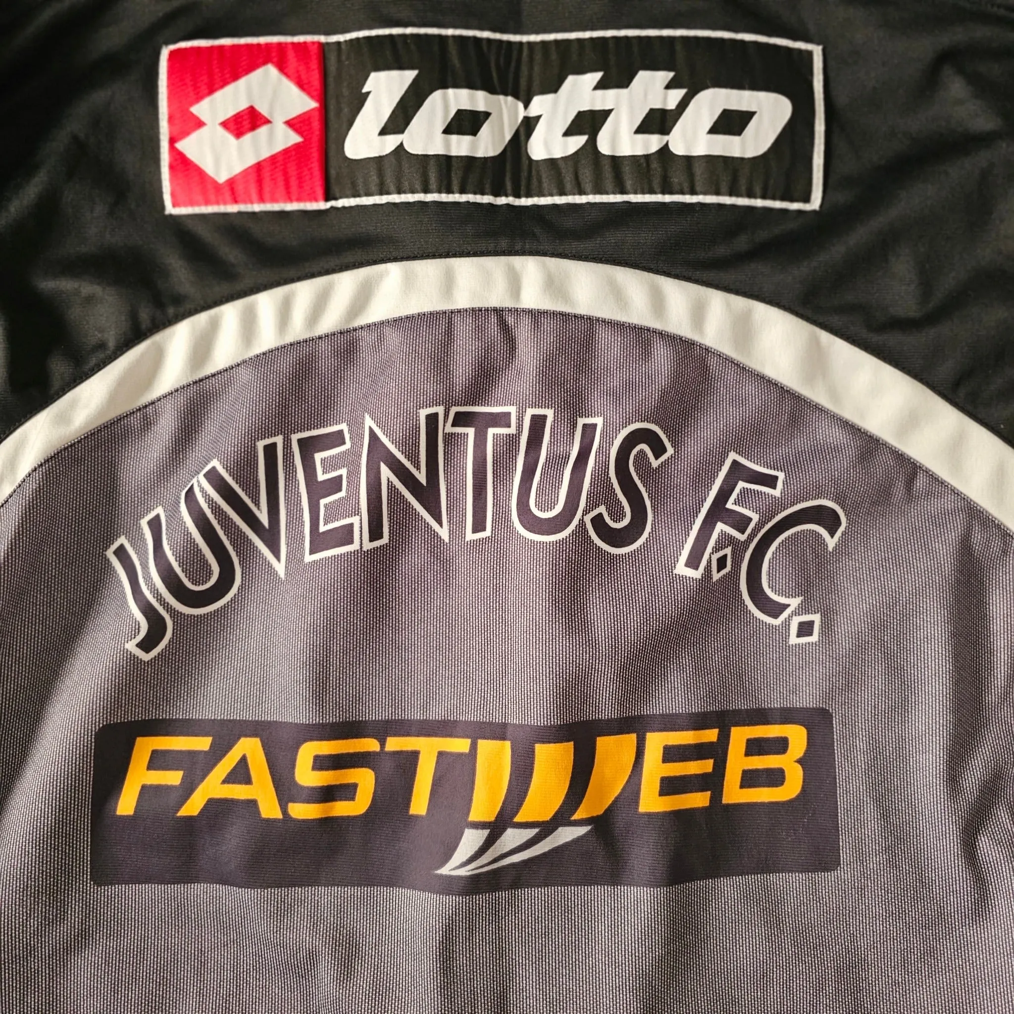 2002-03 Juventus Lotto player-issue jacket