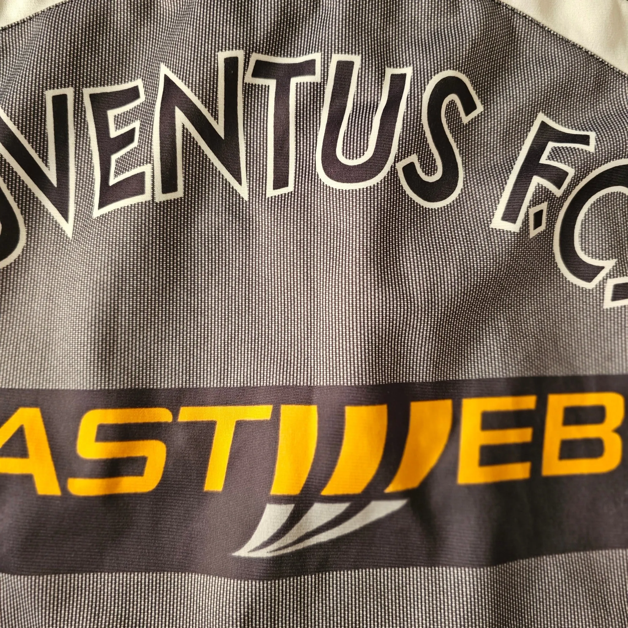 2002-03 Juventus Lotto player-issue jacket