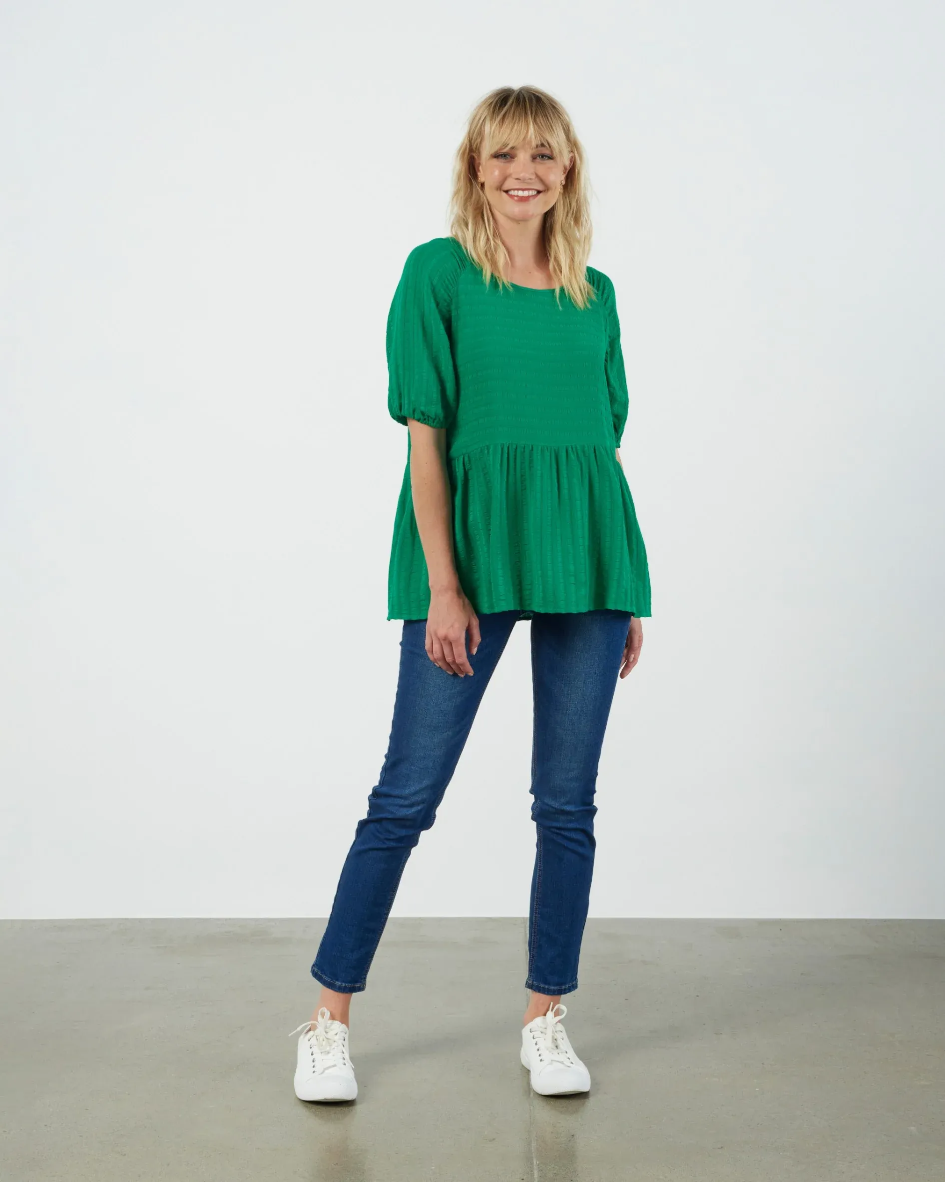 Alia Avery Top, Kelly Green.