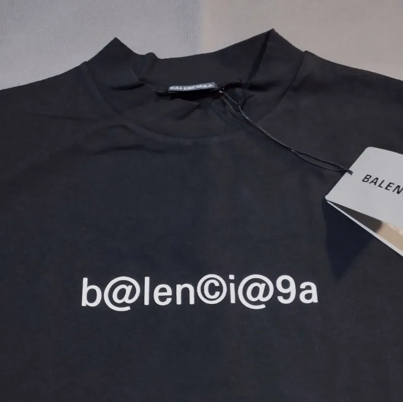 Balenciaga long-sleeve logo t-shirts - slim fit with stretch