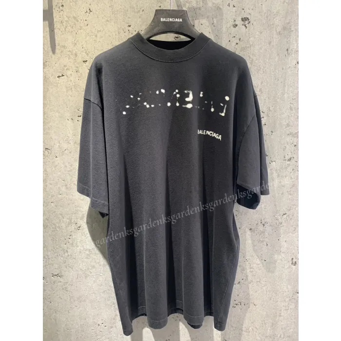 Balenciaga men's t-shirt, large fit, black color.