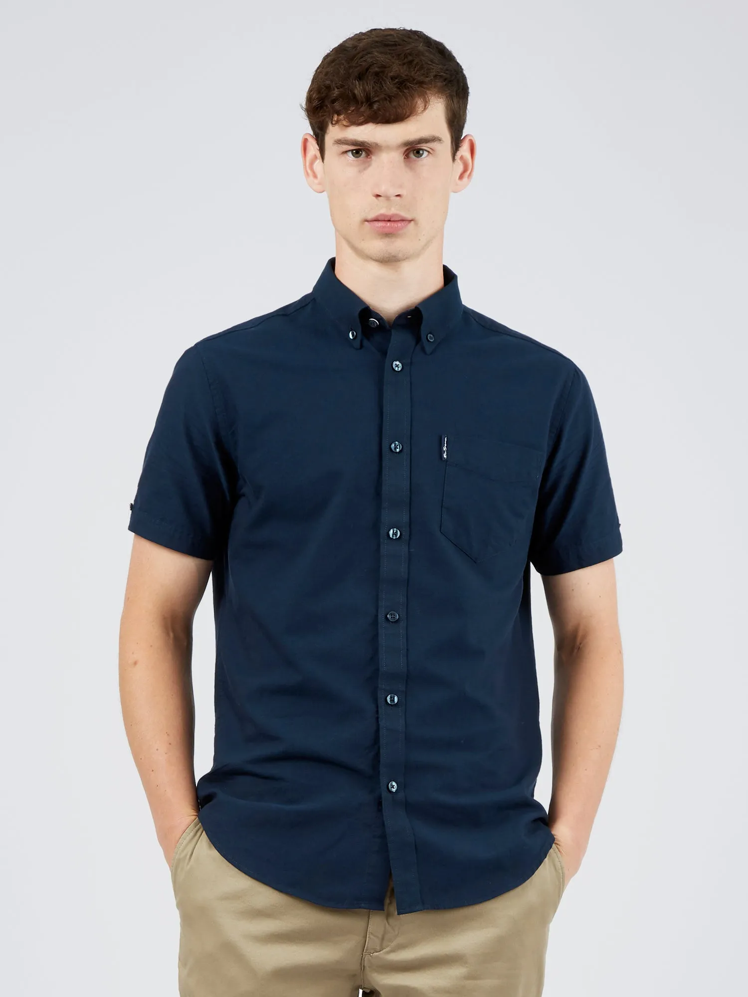 Ben Sherman Men's Short Sleeve Signature Oxford Shirt.