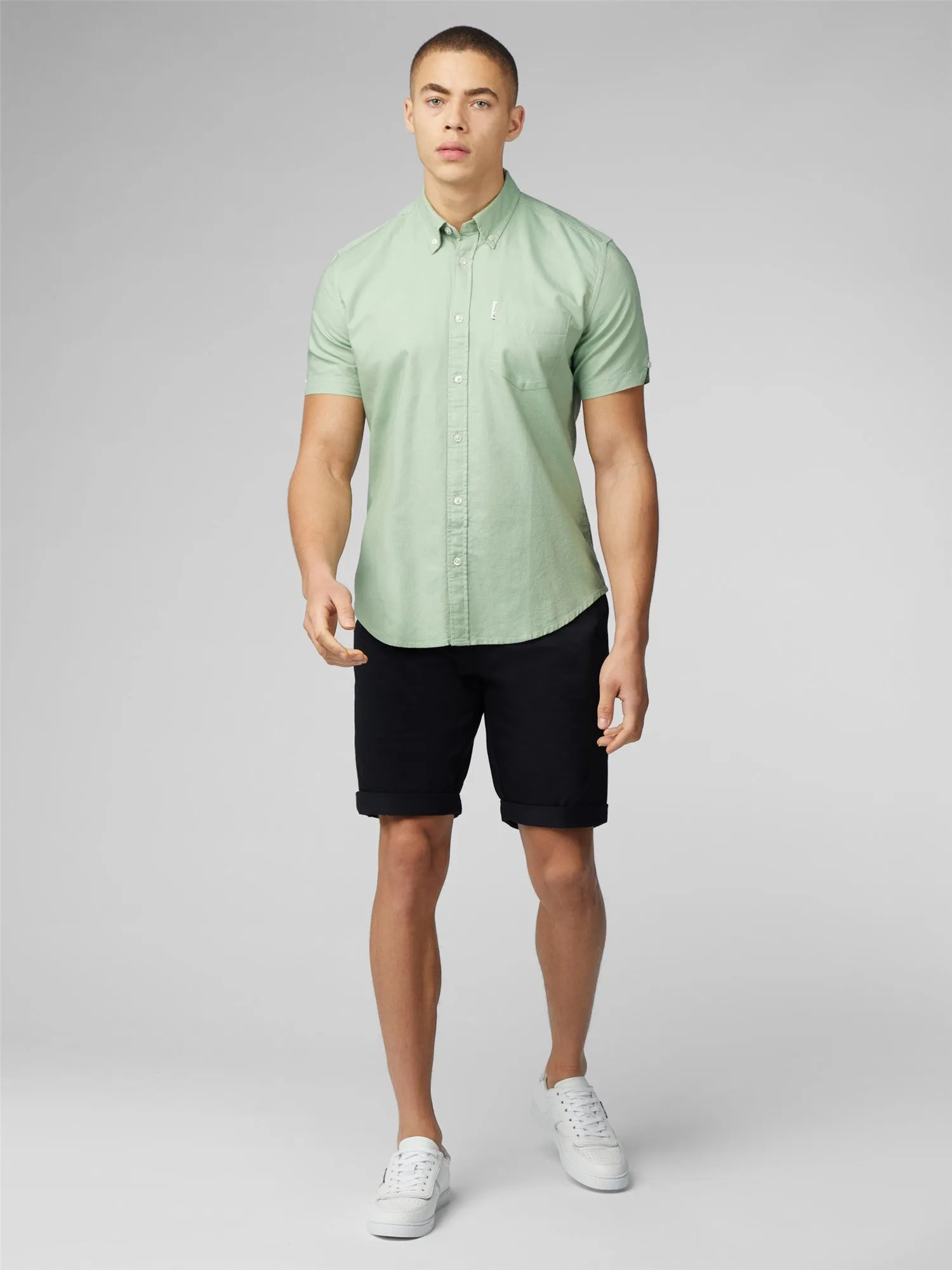 Ben Sherman Men's Short Sleeve Signature Oxford Shirt.