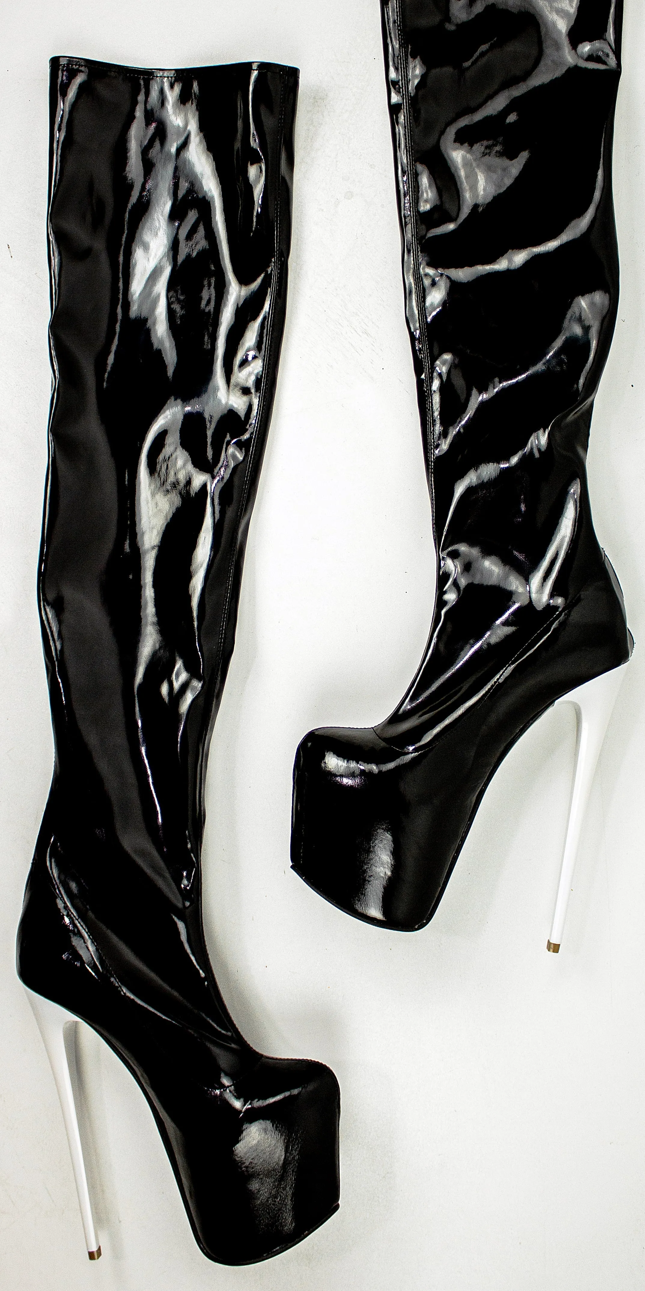 Black Gloss Thigh High Boots – White Back Zipper – High Heel