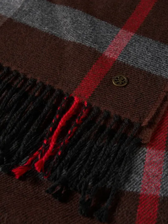 Checkered fringed scarf