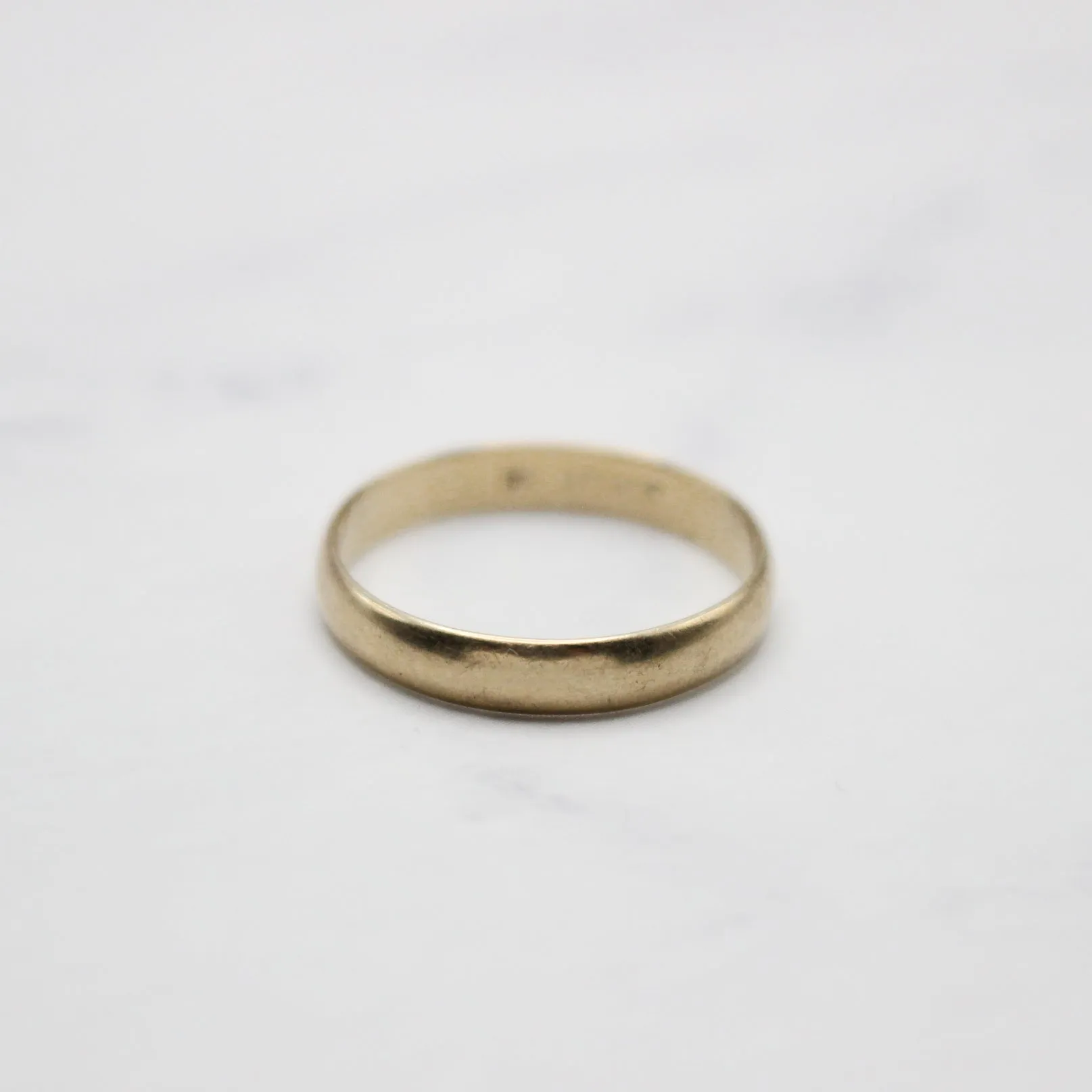 Classic Vintage 10kt Gold Wedding Band Self Love Ring