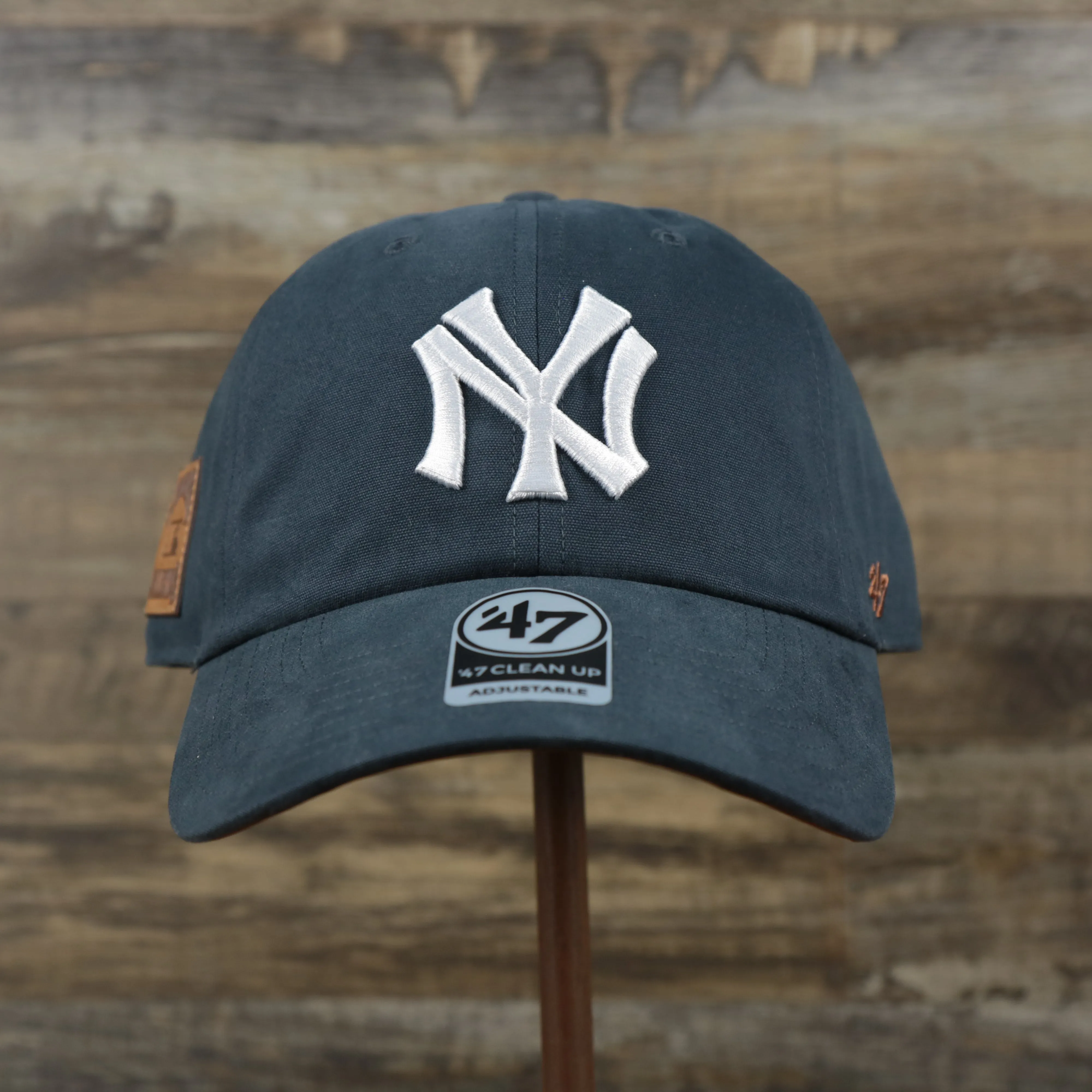 Cooperstown Collection New York Yankees Side Patch Leather Brown Undervisor Vintage Navy Dad Hat