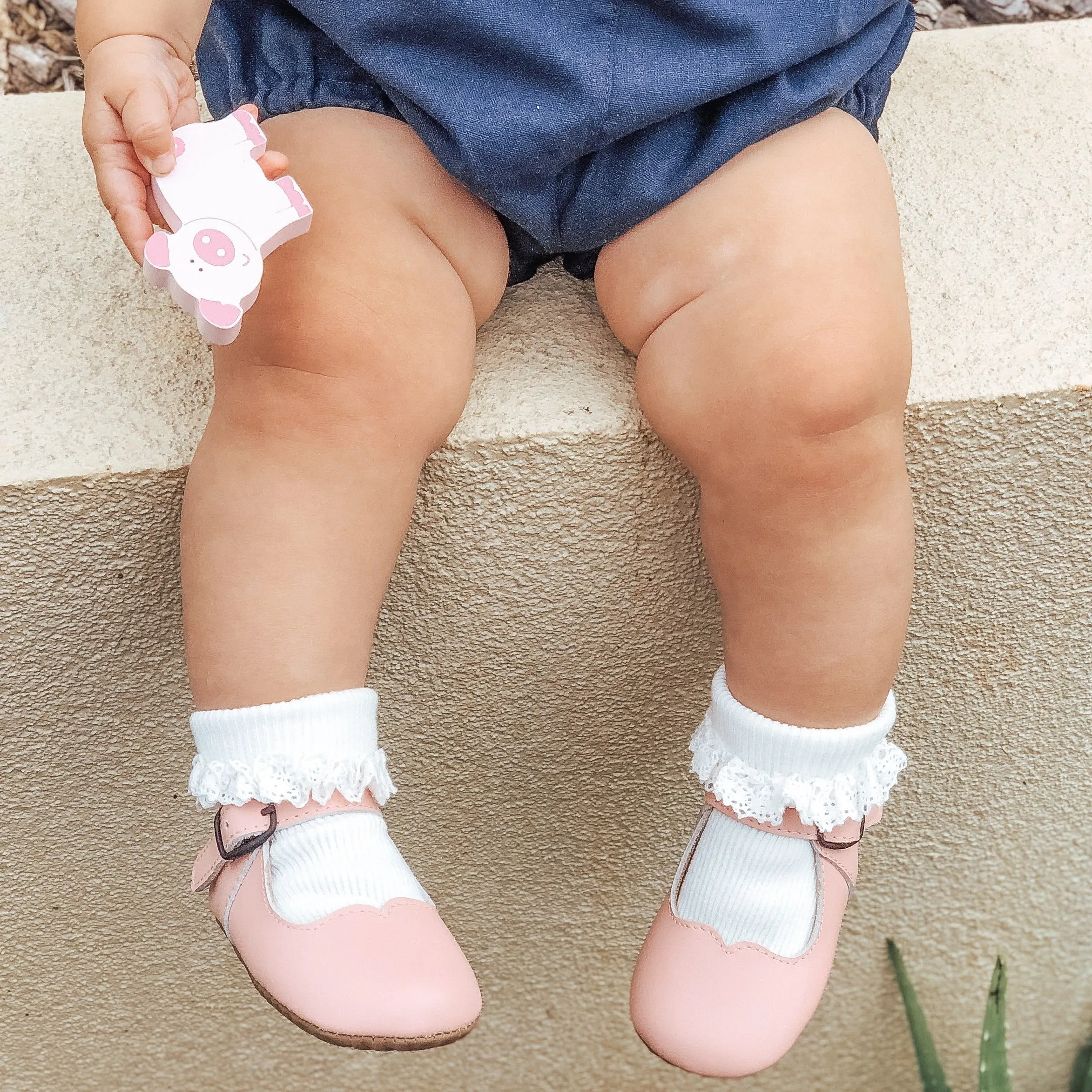 Crochet Frill Socks - White