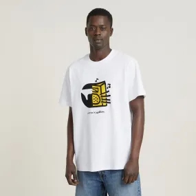 G-Star men's white loose t-shirt with boombox cartoon print.