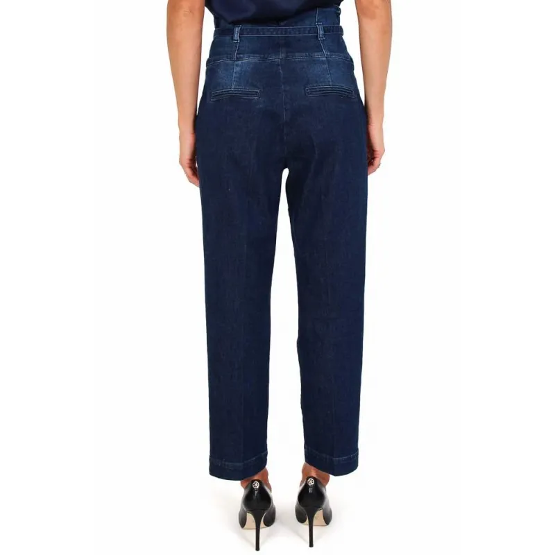 High-waisted denim jeans with bustier and American style pockets, blue.