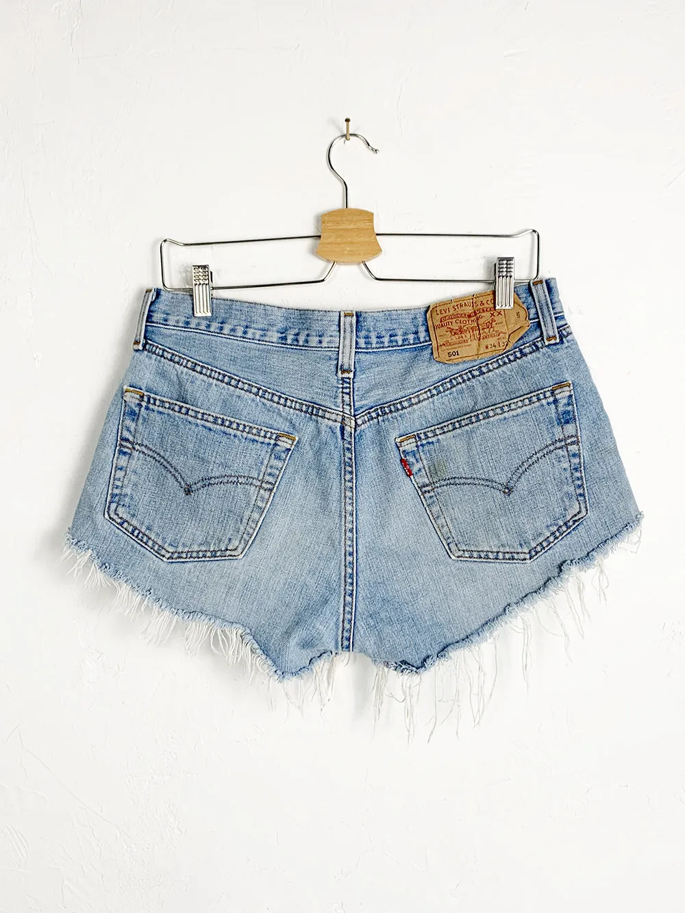 Levi's 501s cut offs | Short shorts