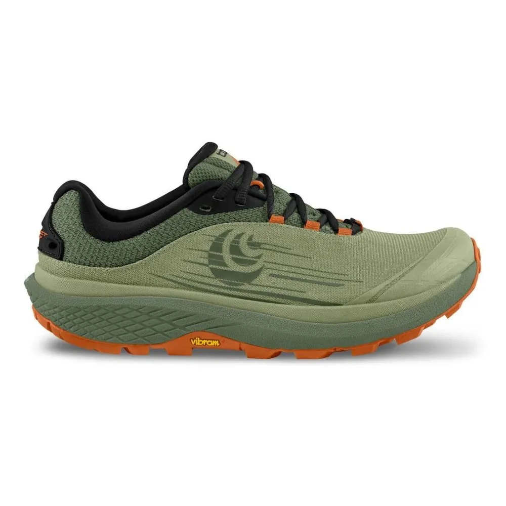 Men's Pursuit running shoes by TOPO