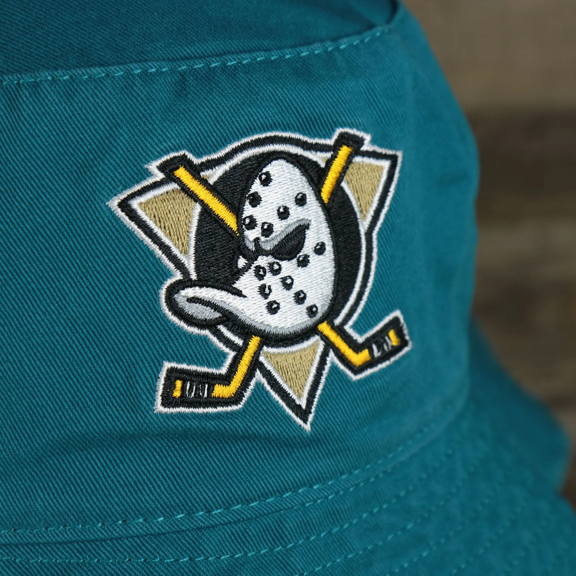 Mighty Ducks Anaheim Ducks Grape 90s Vintage 5s Bucket Hat | 47 Brand, Dark Teal