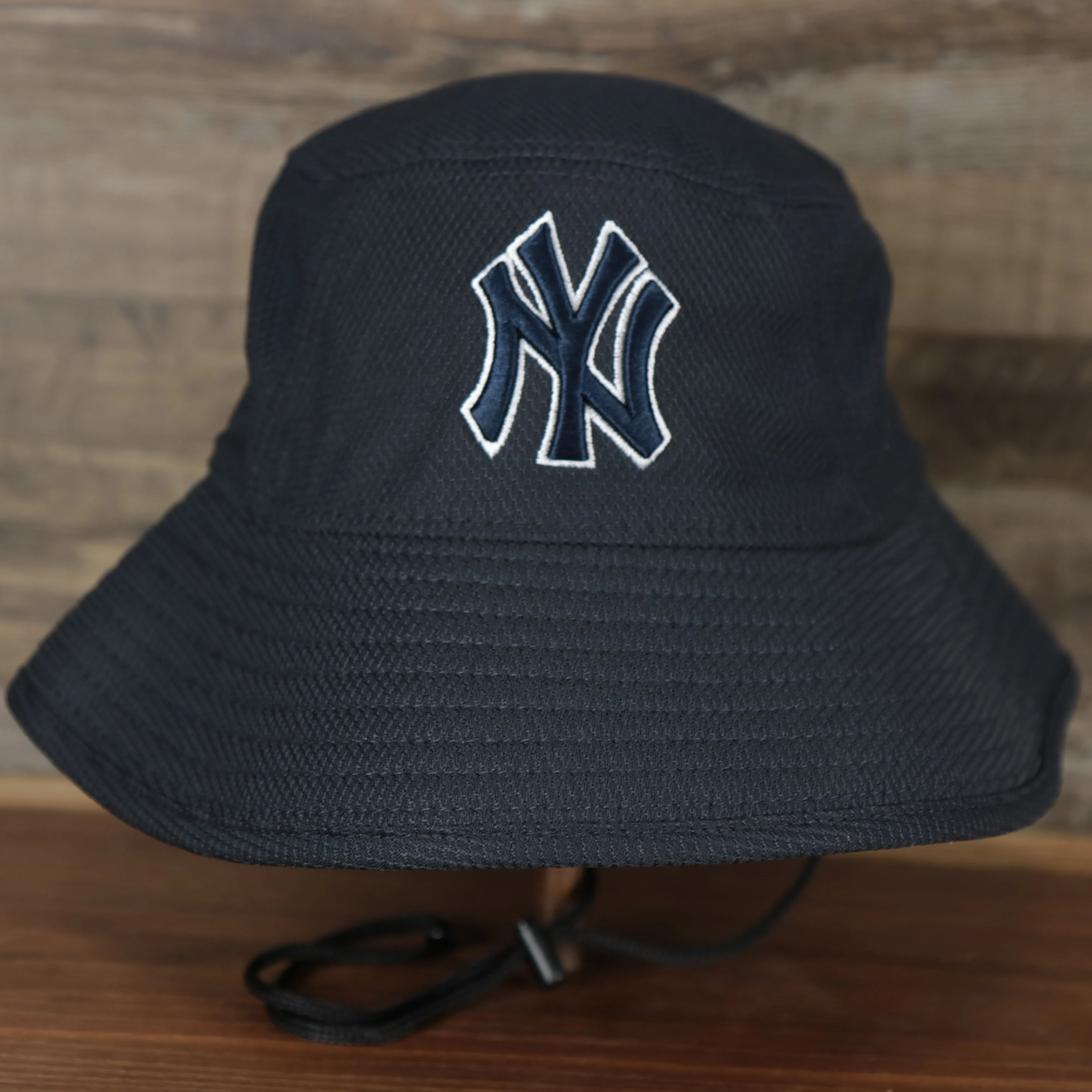 New York Yankees 2022 Spring Training Bucket Hat Navy- Buy Now.