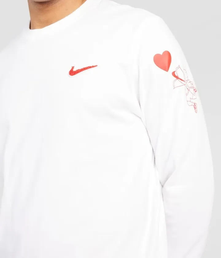 Nike | Long Sleeve Logo T-Shirts