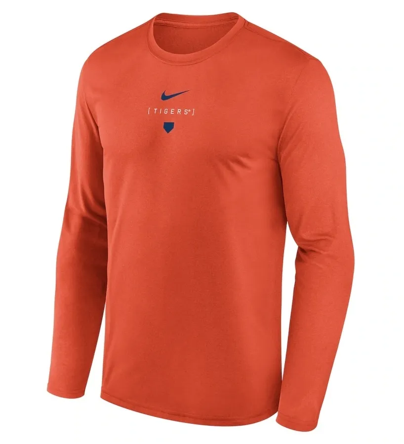 Nike Crew Neck Long Sleeve T-Shirt with Logo