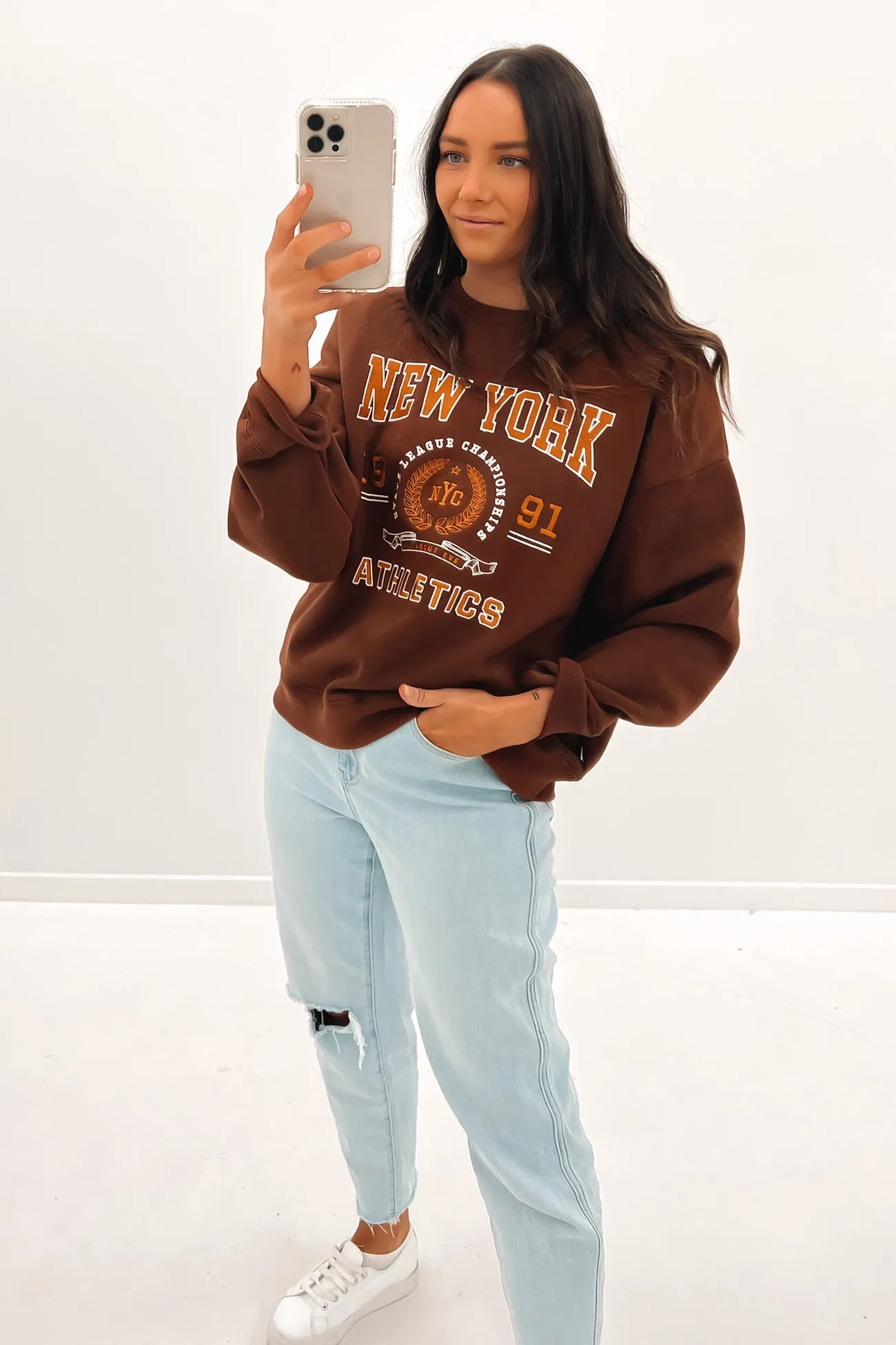 NY Sports Sweater Brown