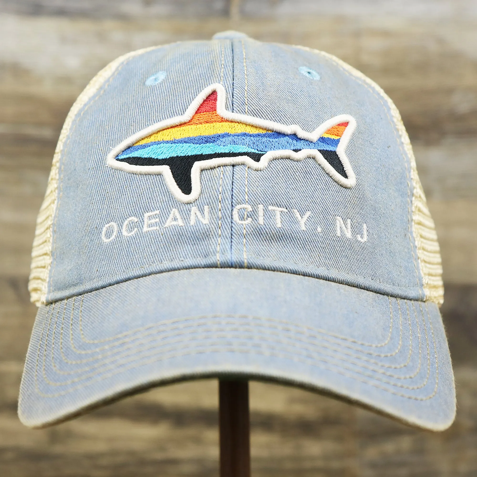 Ocean City Horizon Shark Vintage Trucker Hat - Light Blue