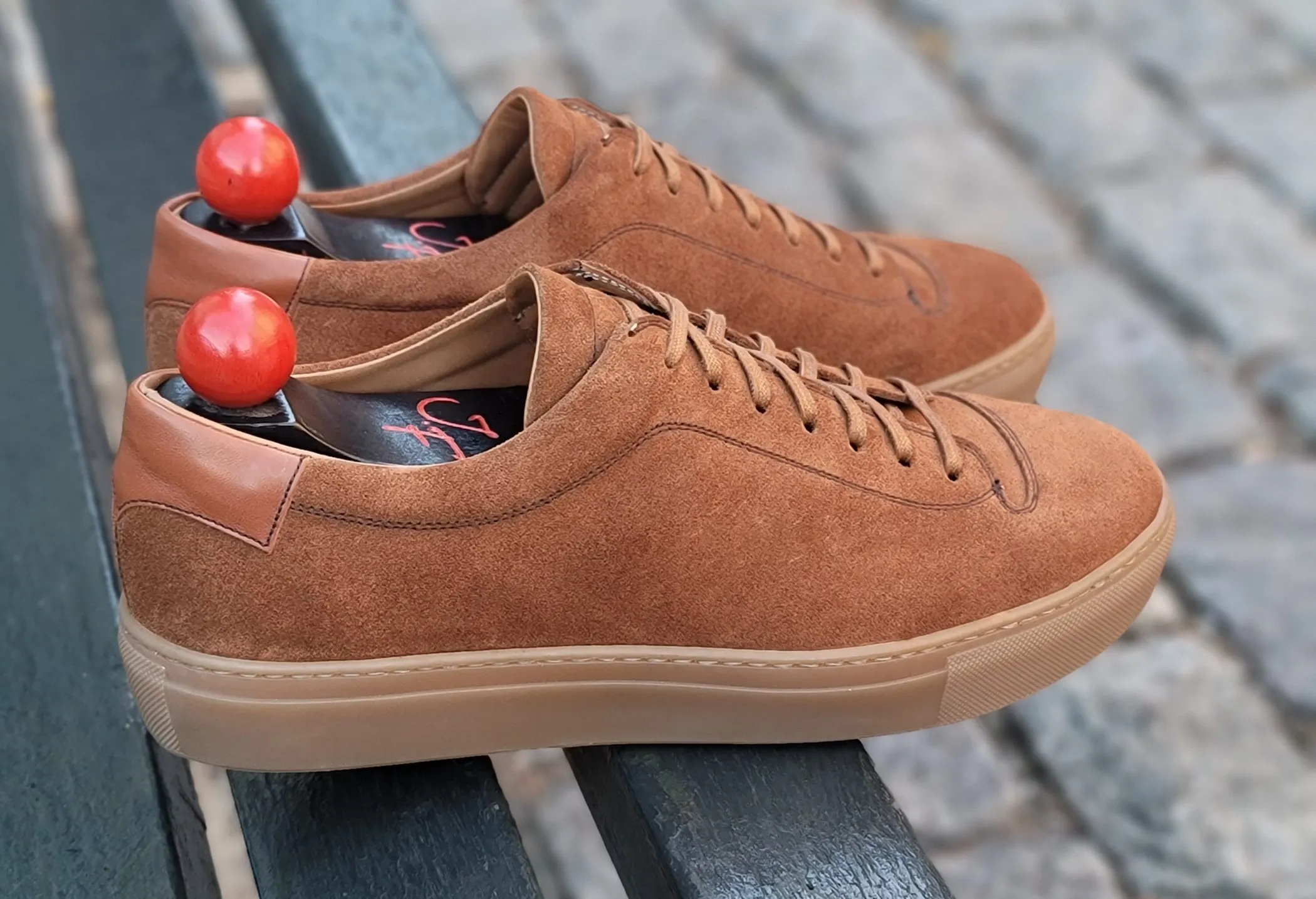 Olympia - Cumin Suede / Gum Sole - Search Engine Optimization (SEO) Result: Suede Cumin Olympia Sneakers with Gum Sole.