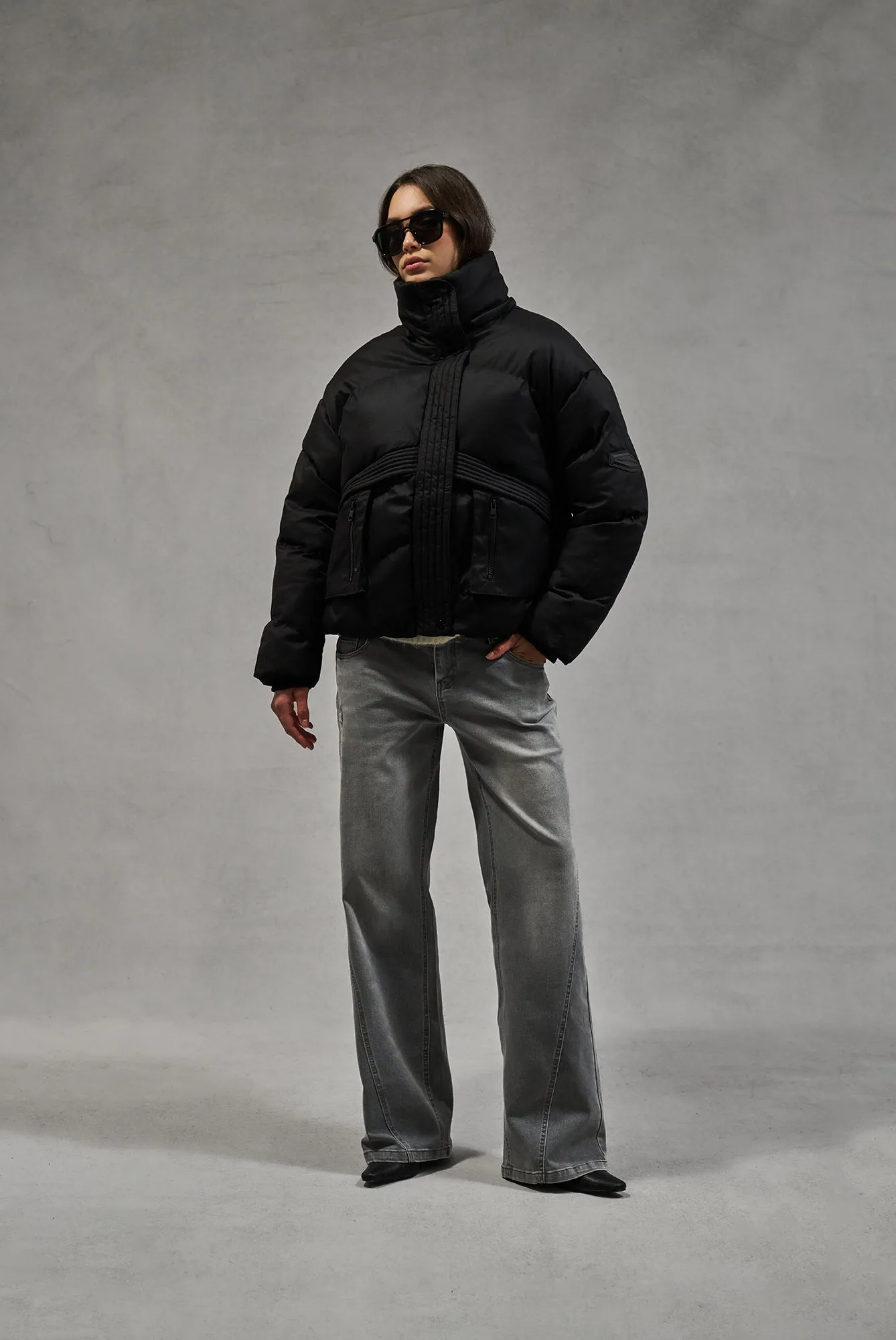 OVERSIZED TIE HEM PUFFER JACKET - BLACK