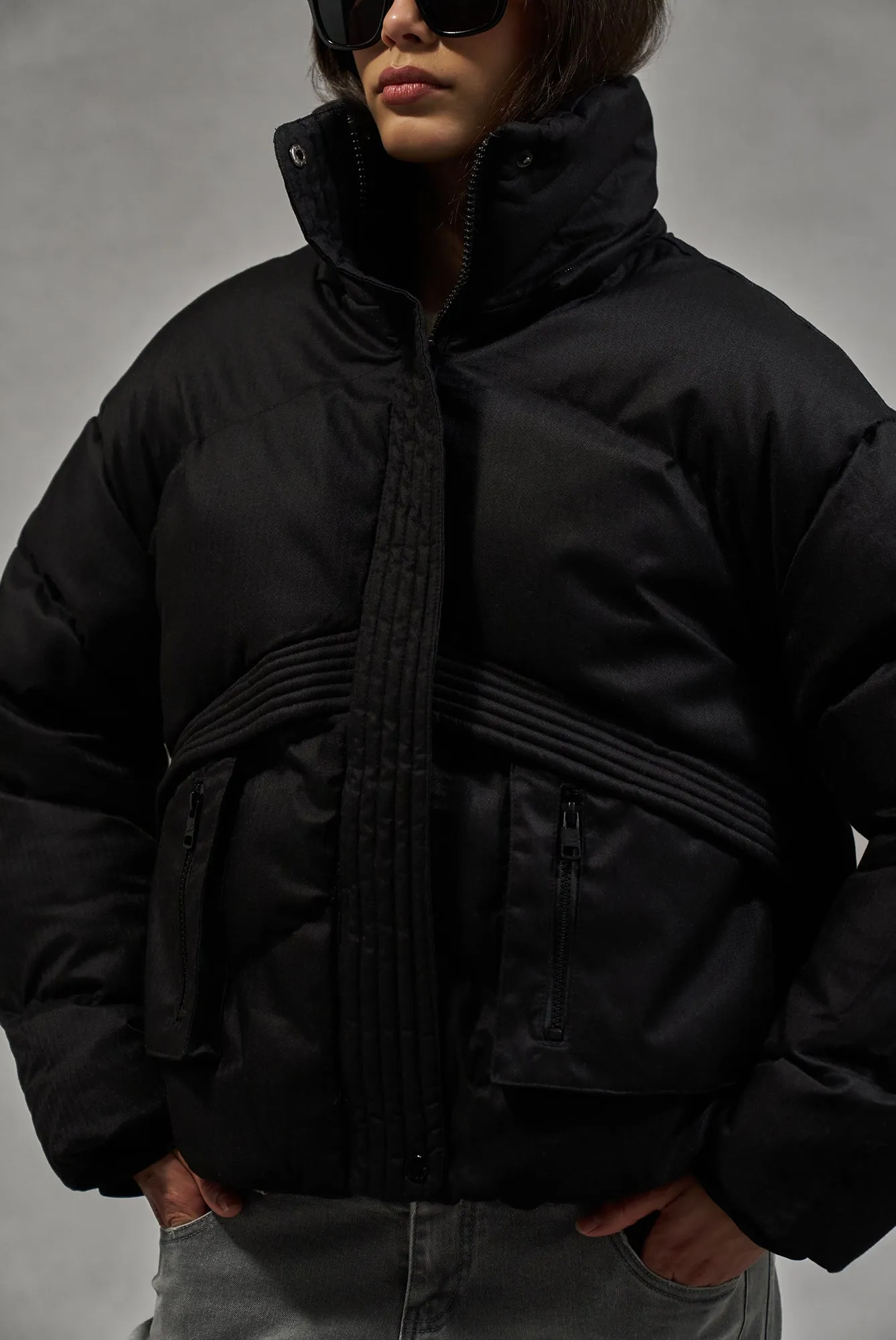 OVERSIZED TIE HEM PUFFER JACKET - BLACK