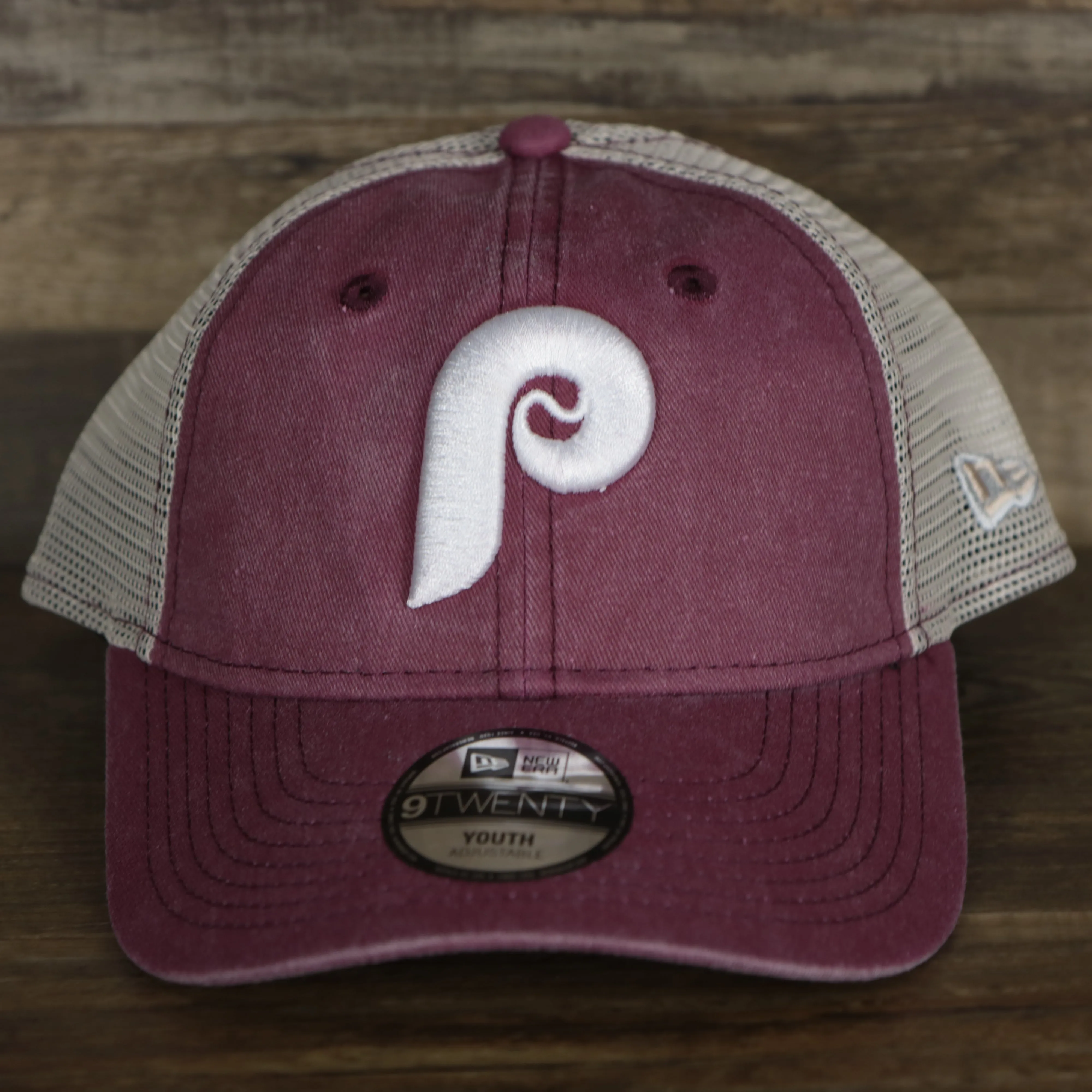 Philadelphia Phillies Cooperstown Youth hat, New Era 9Twenty, Washed Maroon