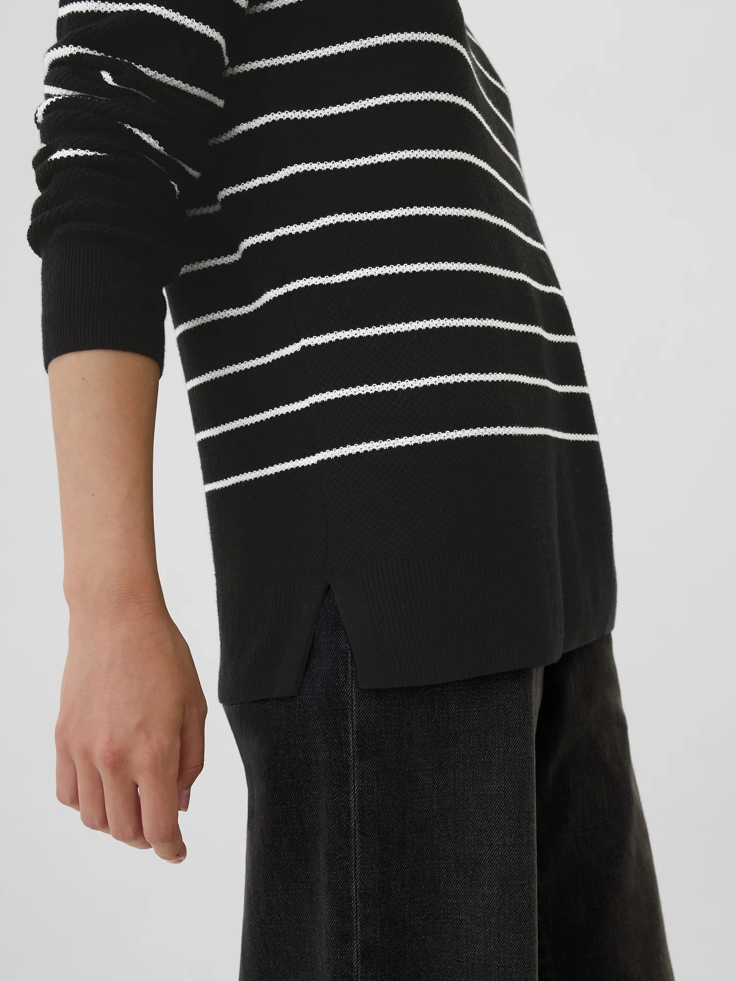 Textured Stripe Crewneck Sweater