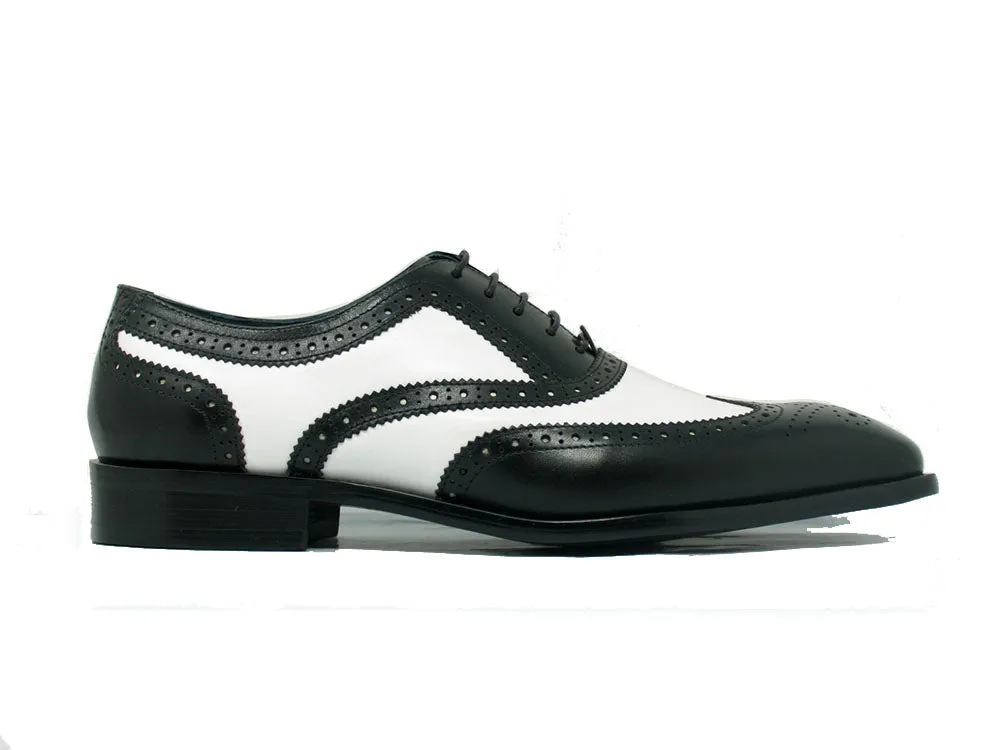 Two Tone Wingtip Oxford Shoes - Contrasting Colors