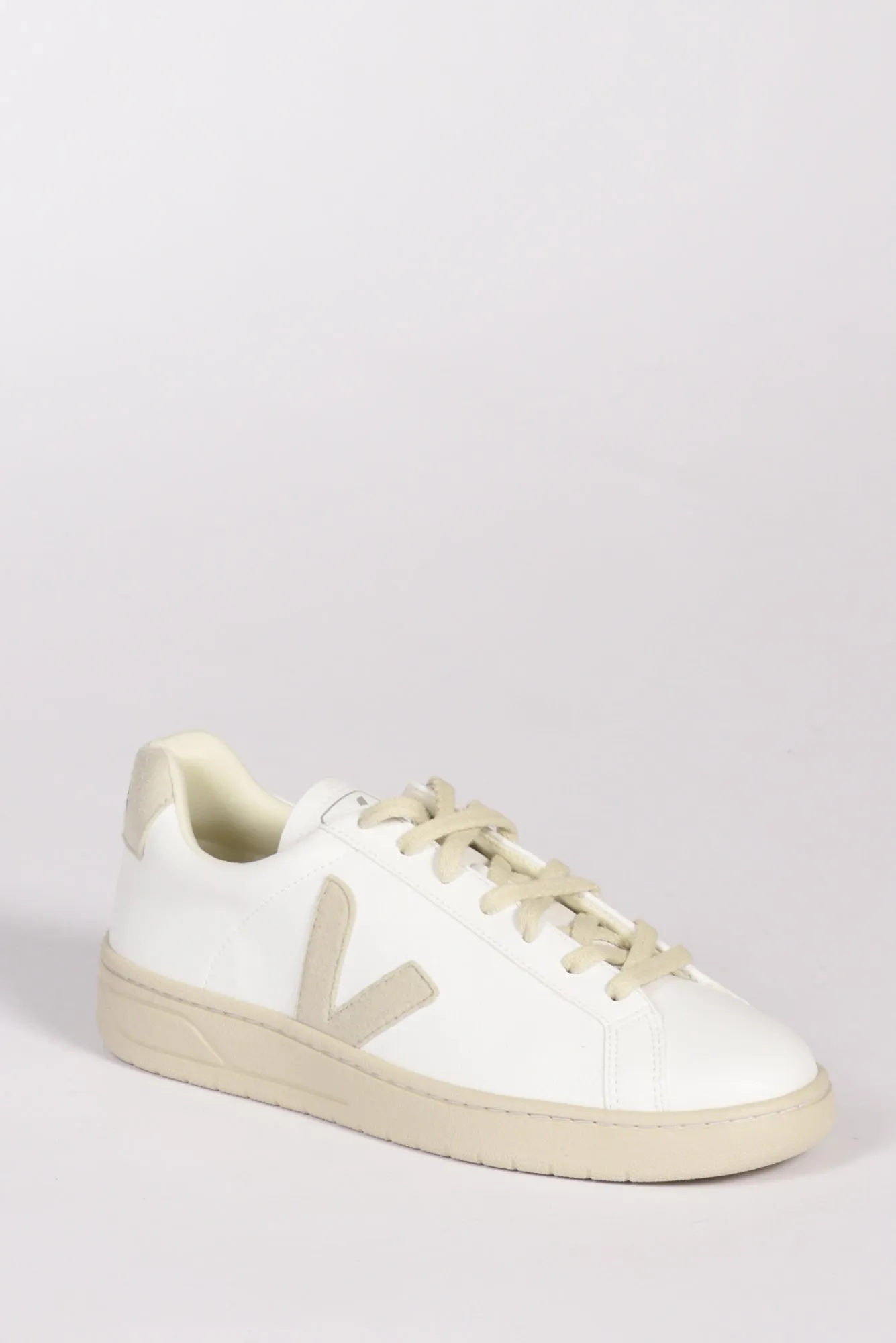 White/Grey Women's Veja Sneakers